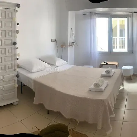 La Casa De - Maison Typique Renovee Dans La Vieille بيت للعطل L' Escala