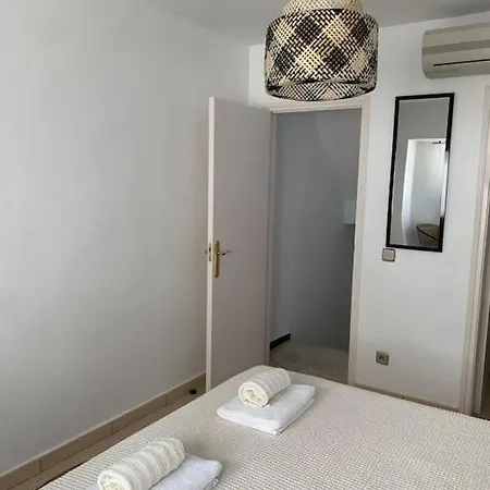 La Casa De - Maison Typique Renovee Dans La Vieille بيت للعطل L' Escala