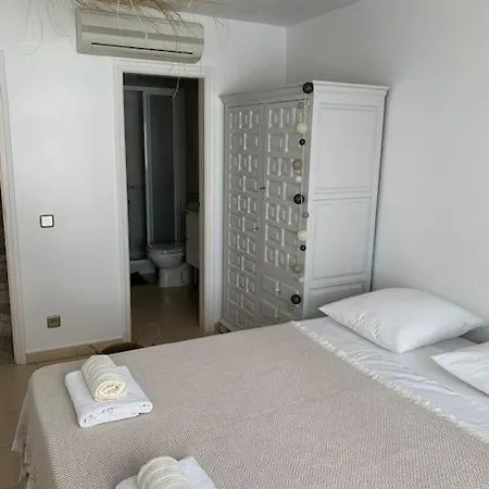 La Casa De - Maison Typique Renovee Dans La Vieille Tatil Evi L' Escala